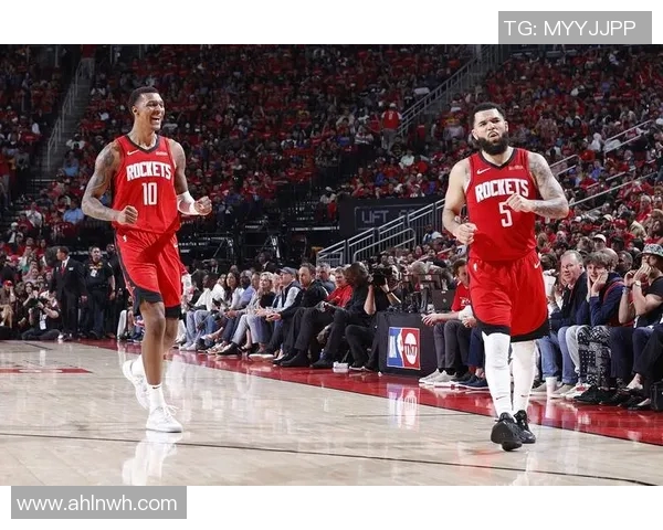 11月22日火箭对阵活塞精彩比赛录像回放全程回顾与分析 11月22日火箭对阵活塞精彩比赛录像回放全程回顾与分析